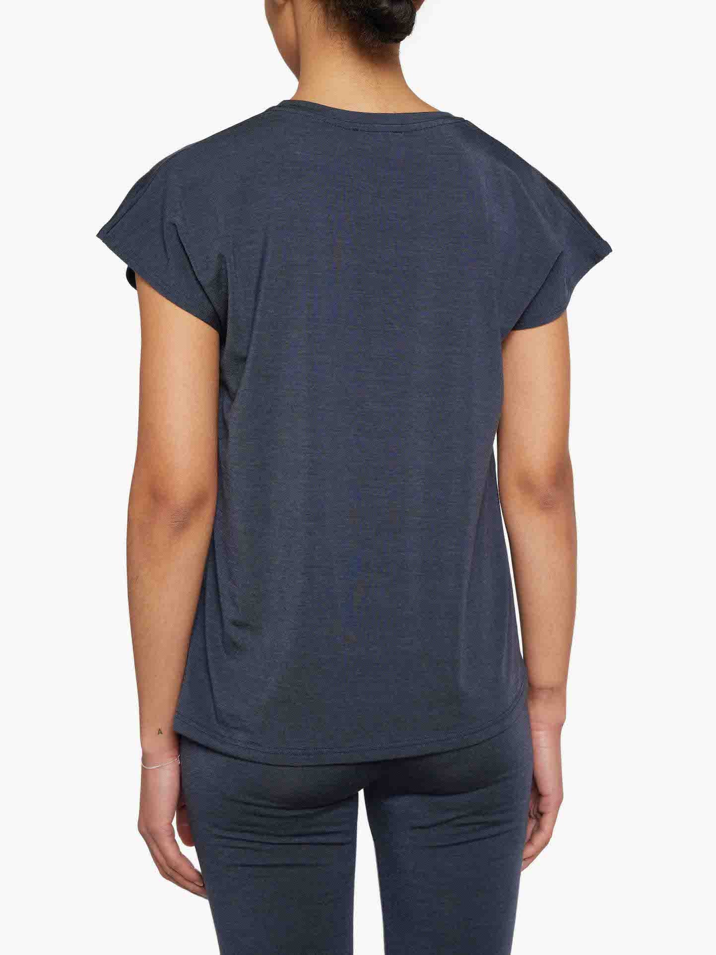 Hygge Sleeveless Top Women