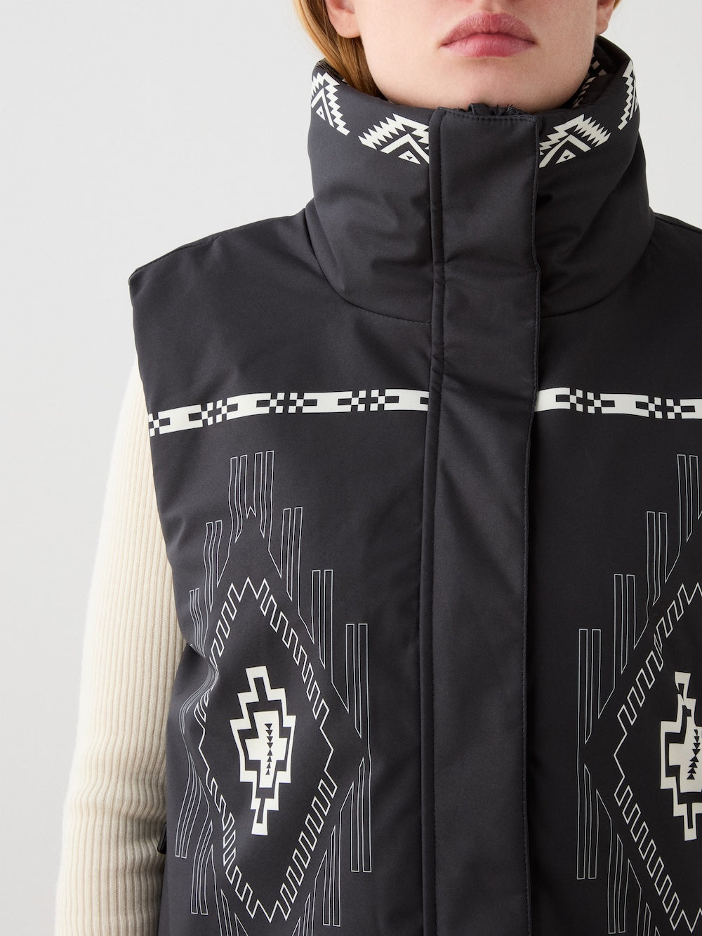Pioneer Vest women