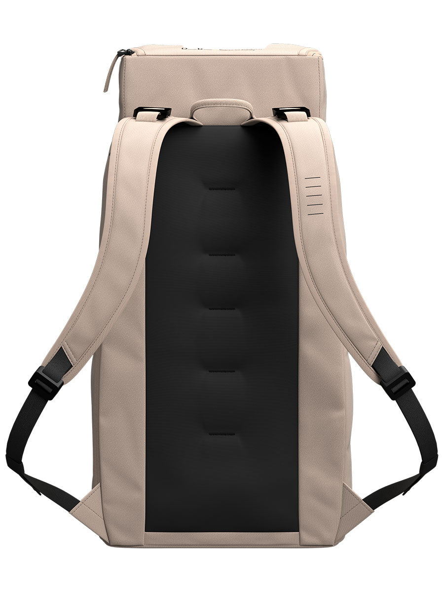 Db The Hugger Backpack 30L Fogbow Beige