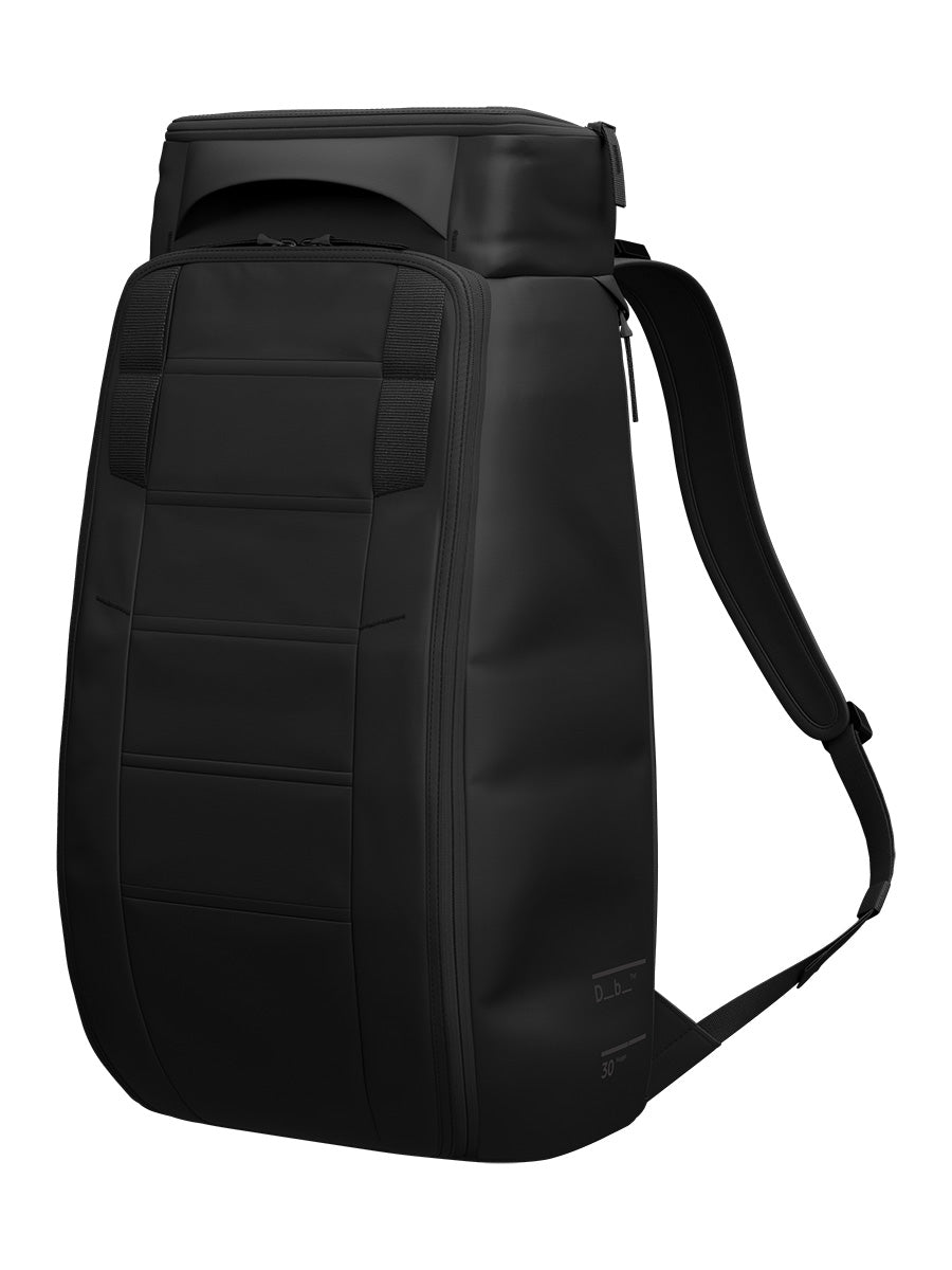 Db The Hugger Backpack 30L Black Out