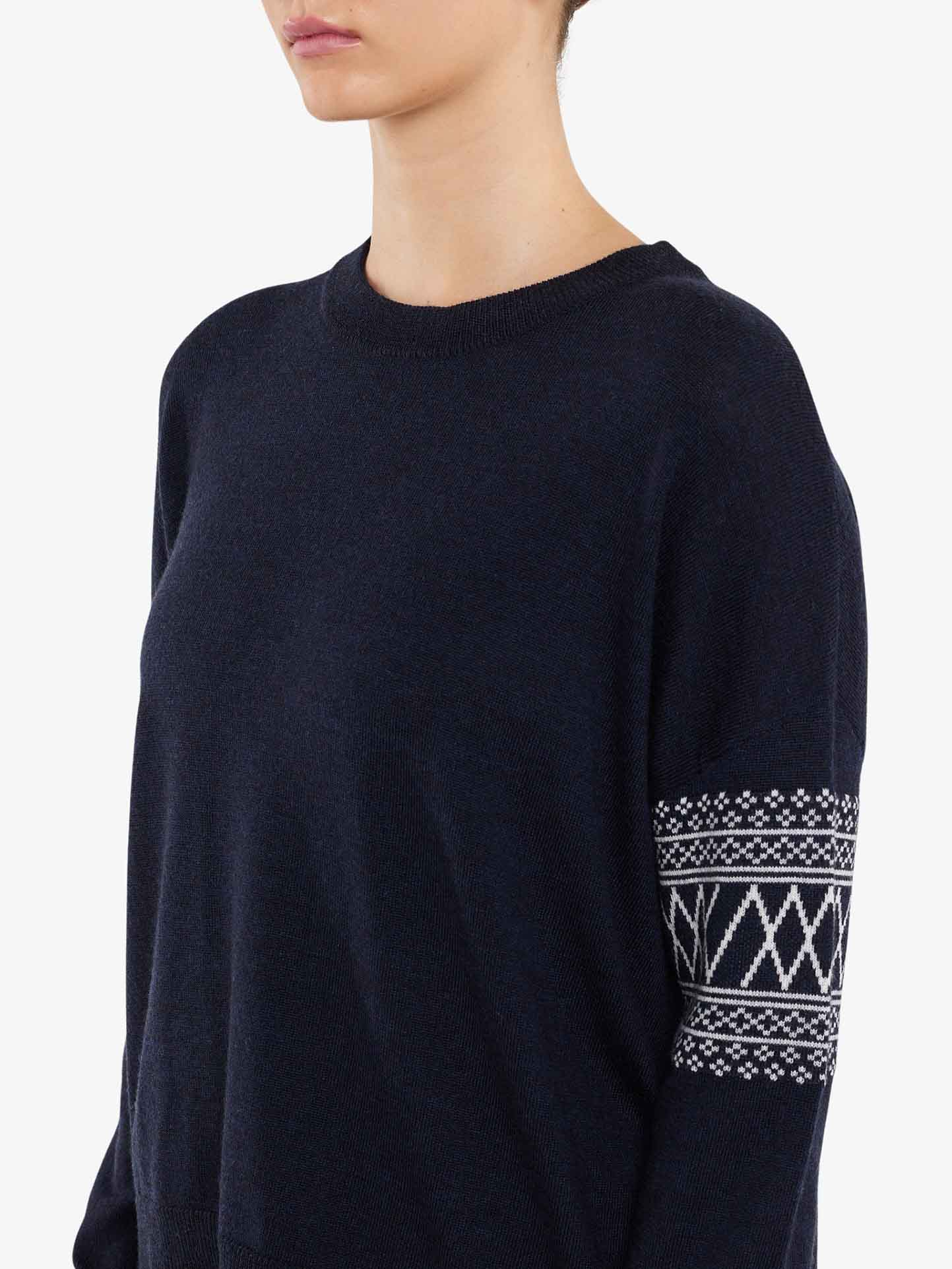 Signature Sweater Women