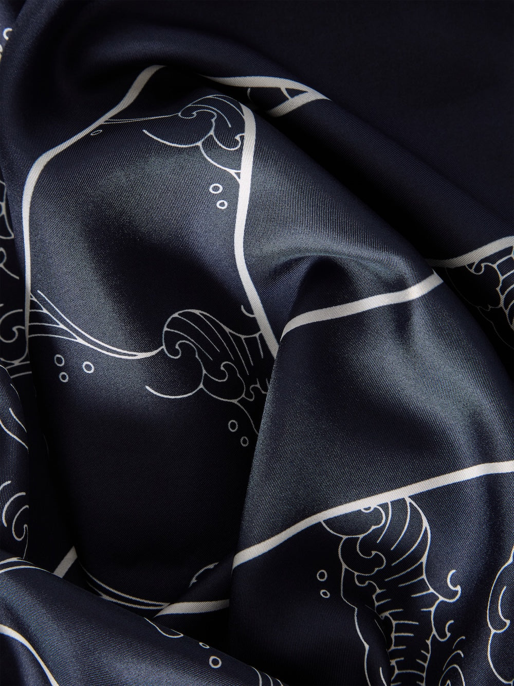 Wavy Silk Scarf