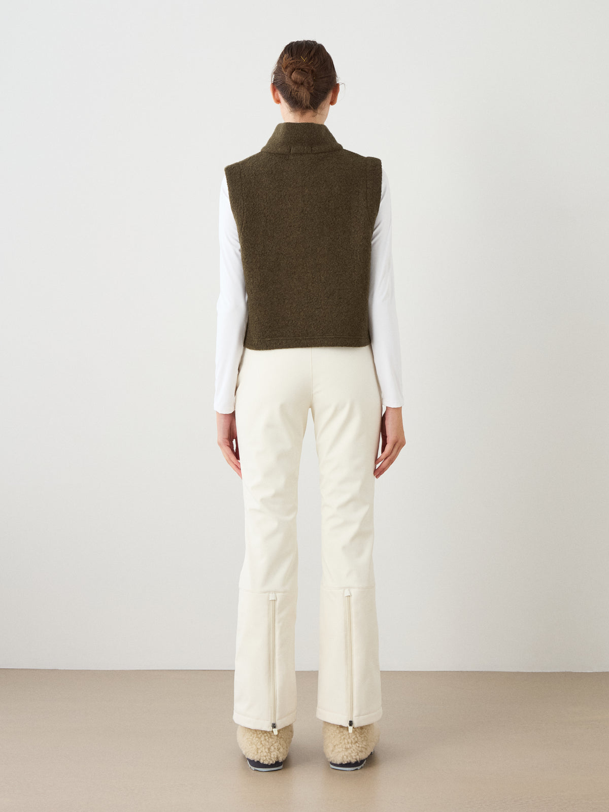 Alta Vest Women
