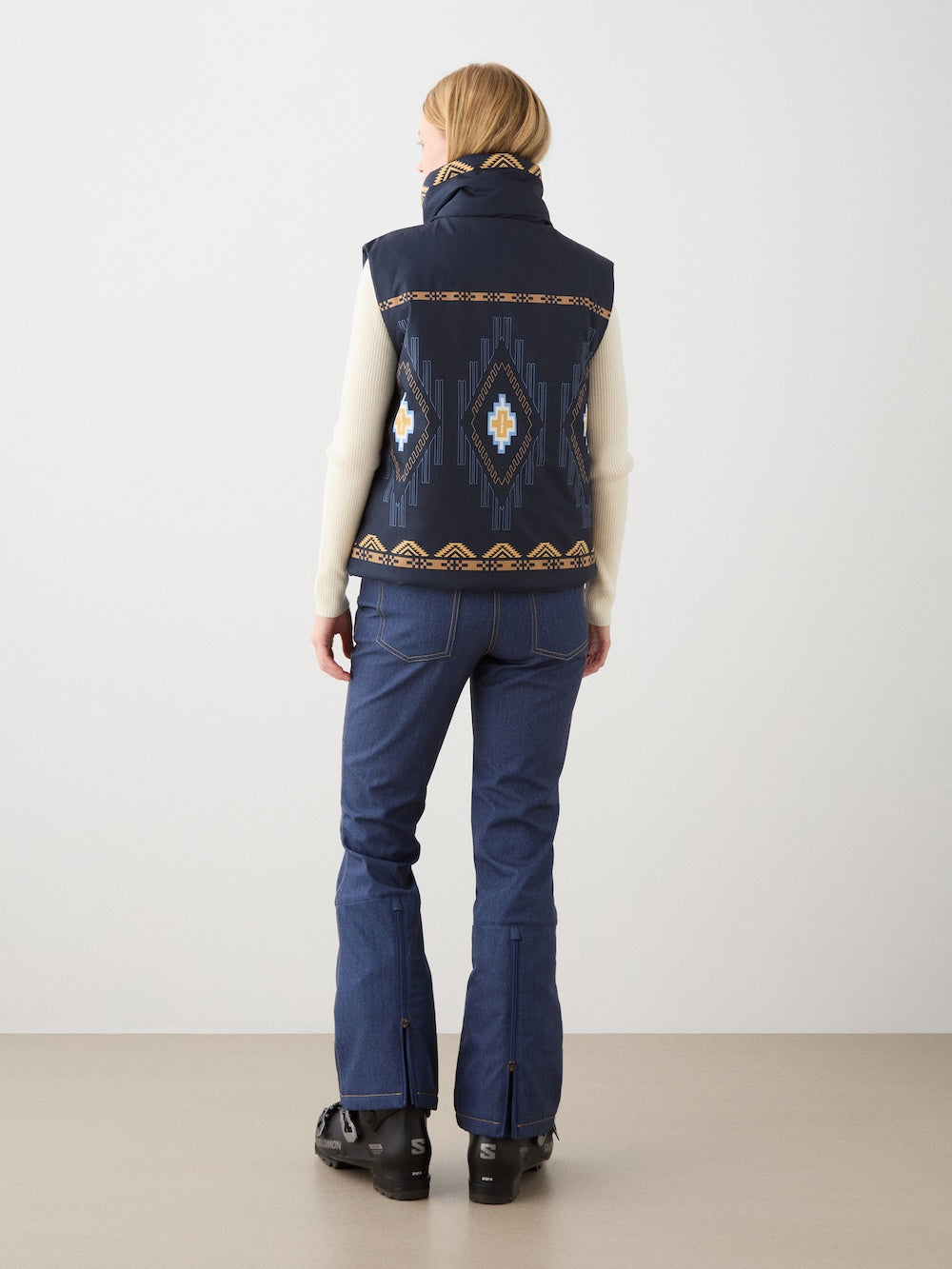 Pioneer Vest women