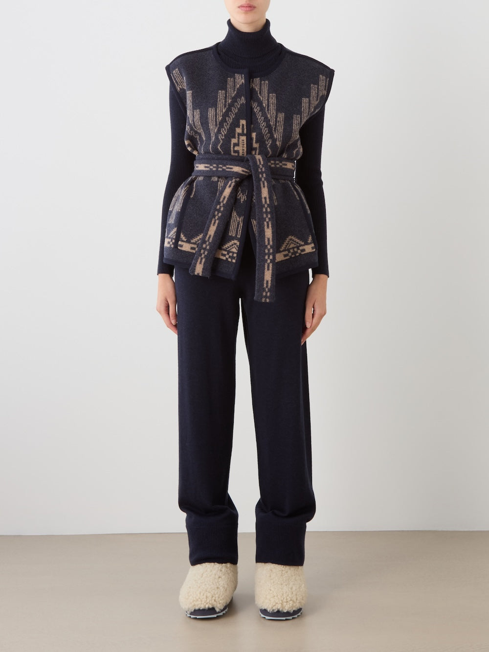 Pioneer Vest women