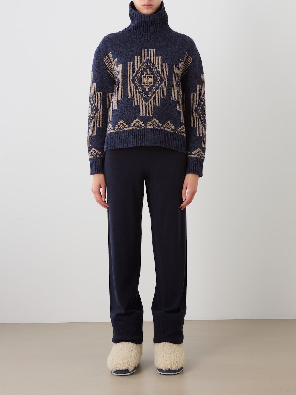 Pioneer Sweater women