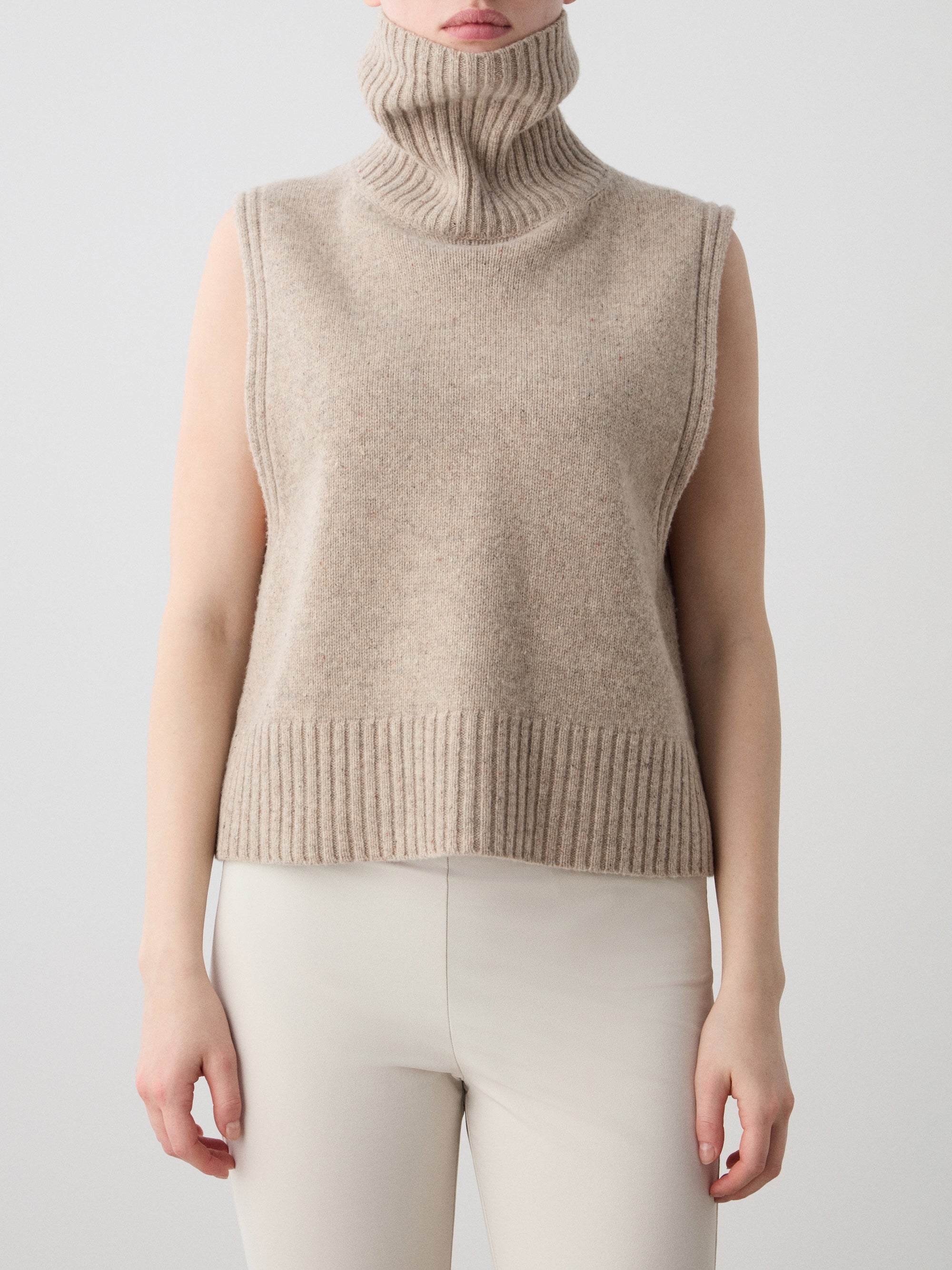 Highland Vest women