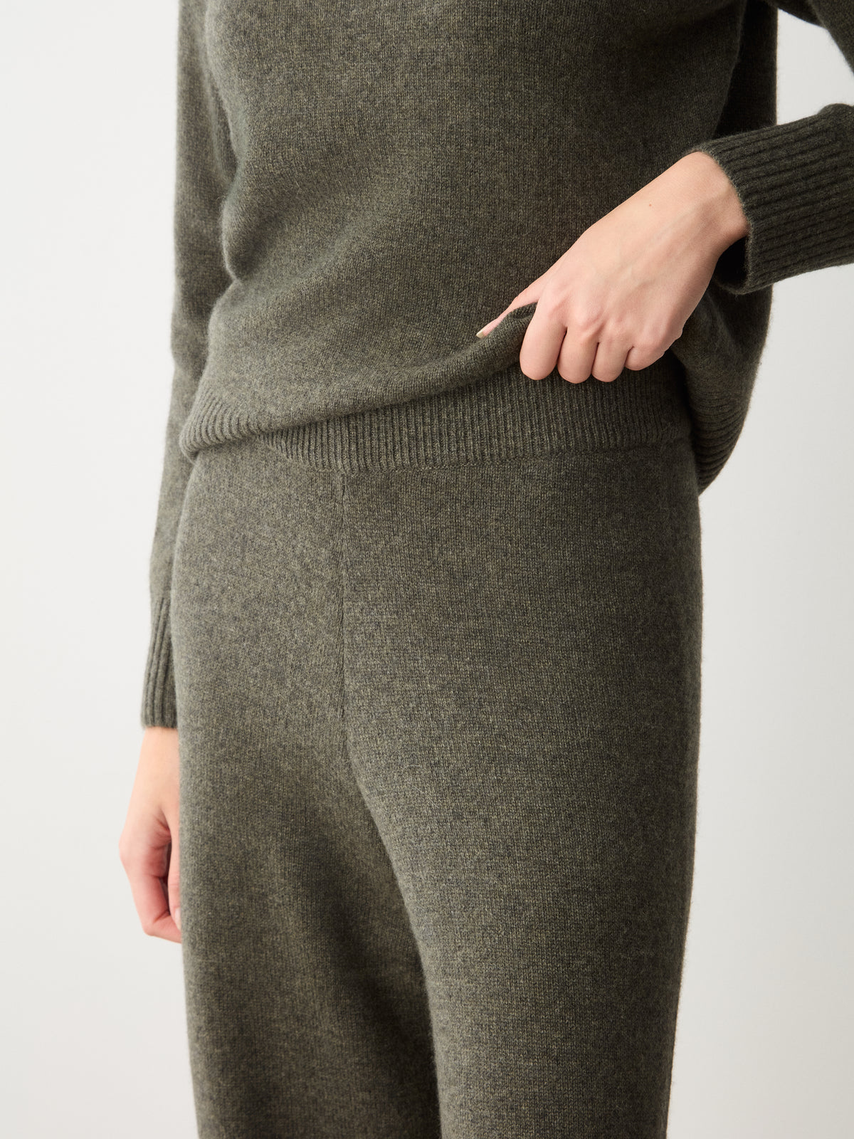 Monogram Jogger Women