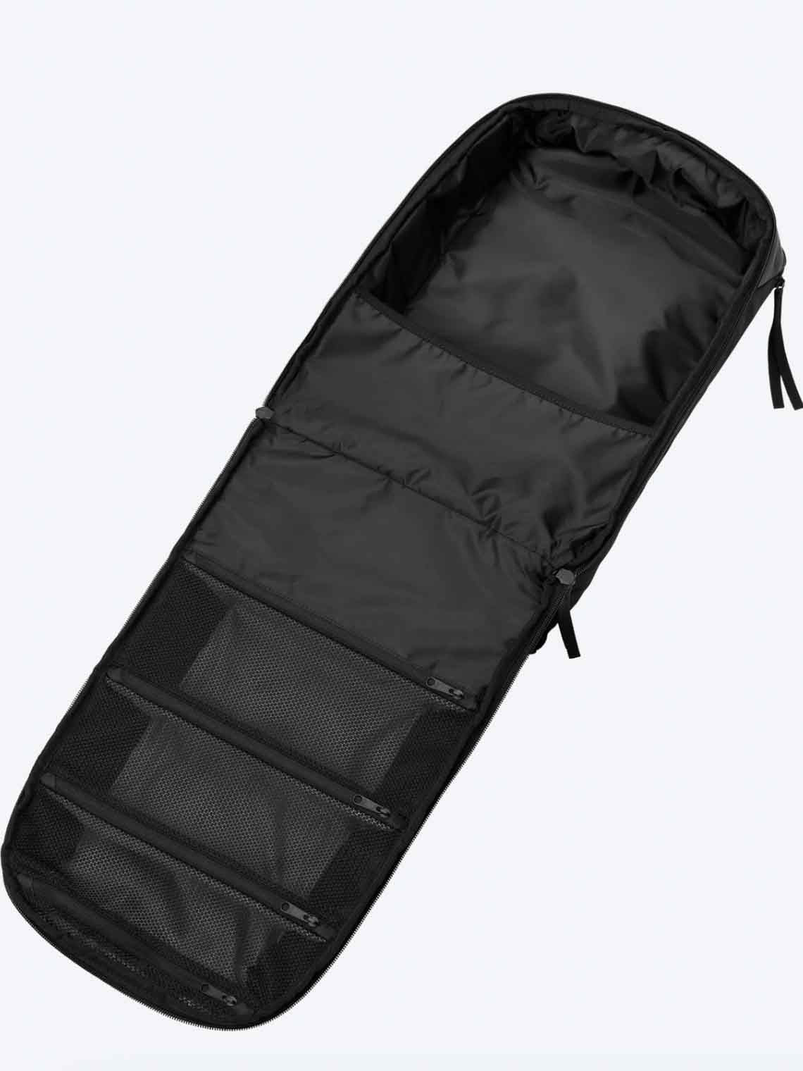 Db The Makeløs 16L Backpack Black Out