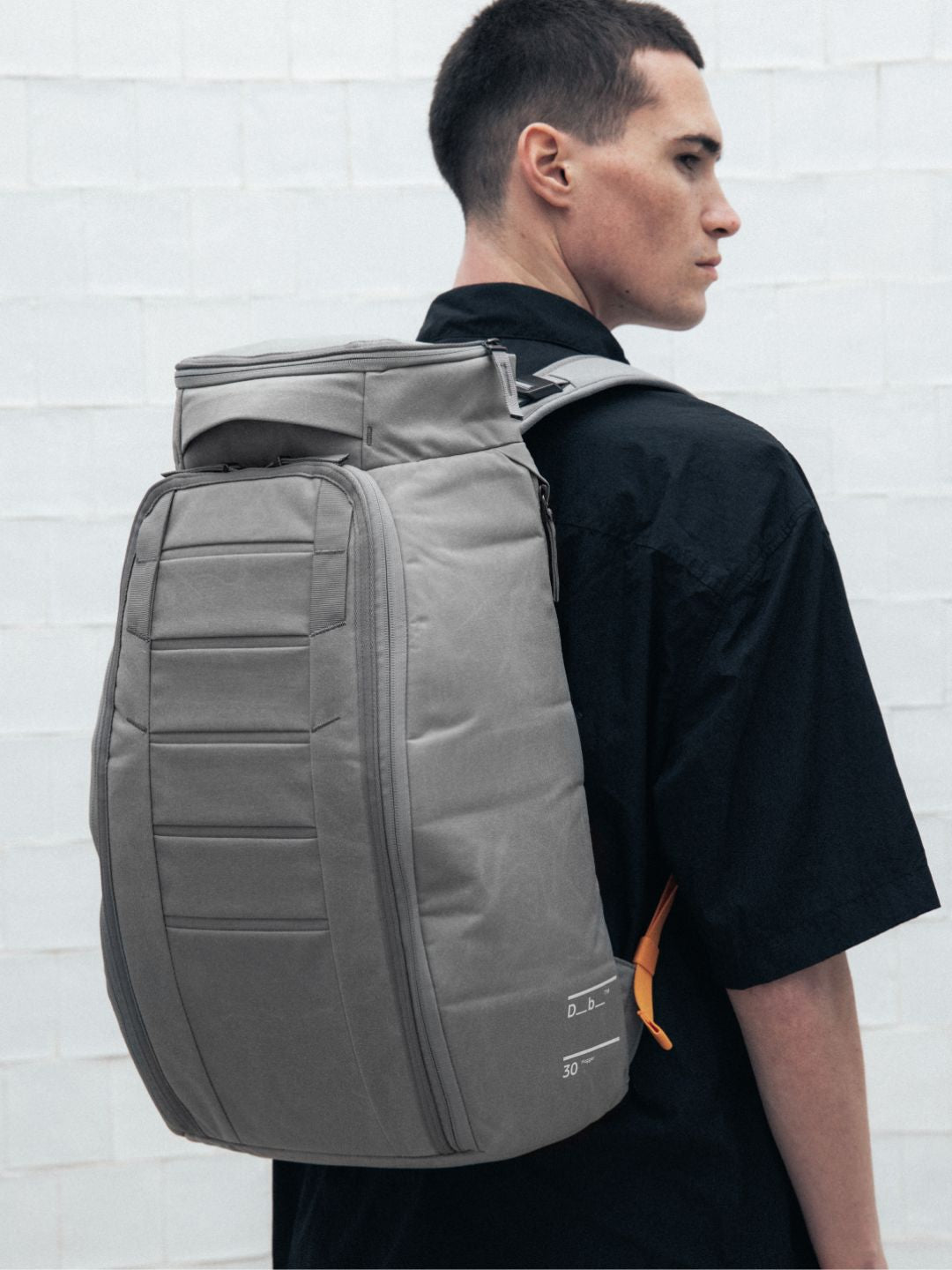 Db The Hugger Backpack 30L Sand Grey